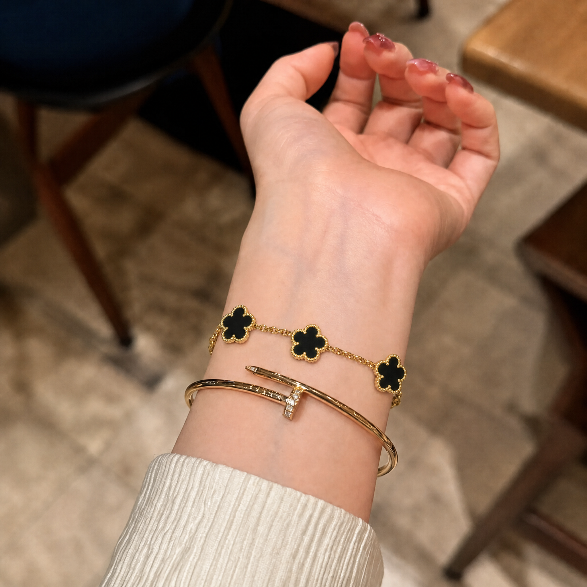 Pulsera Trèfle Oro y Ónix