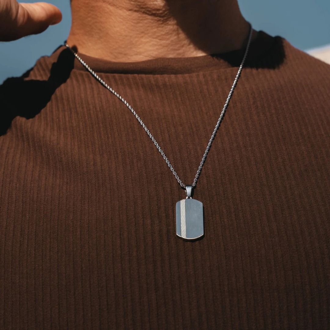 Tide Silver Minimalist Necklace Kaia