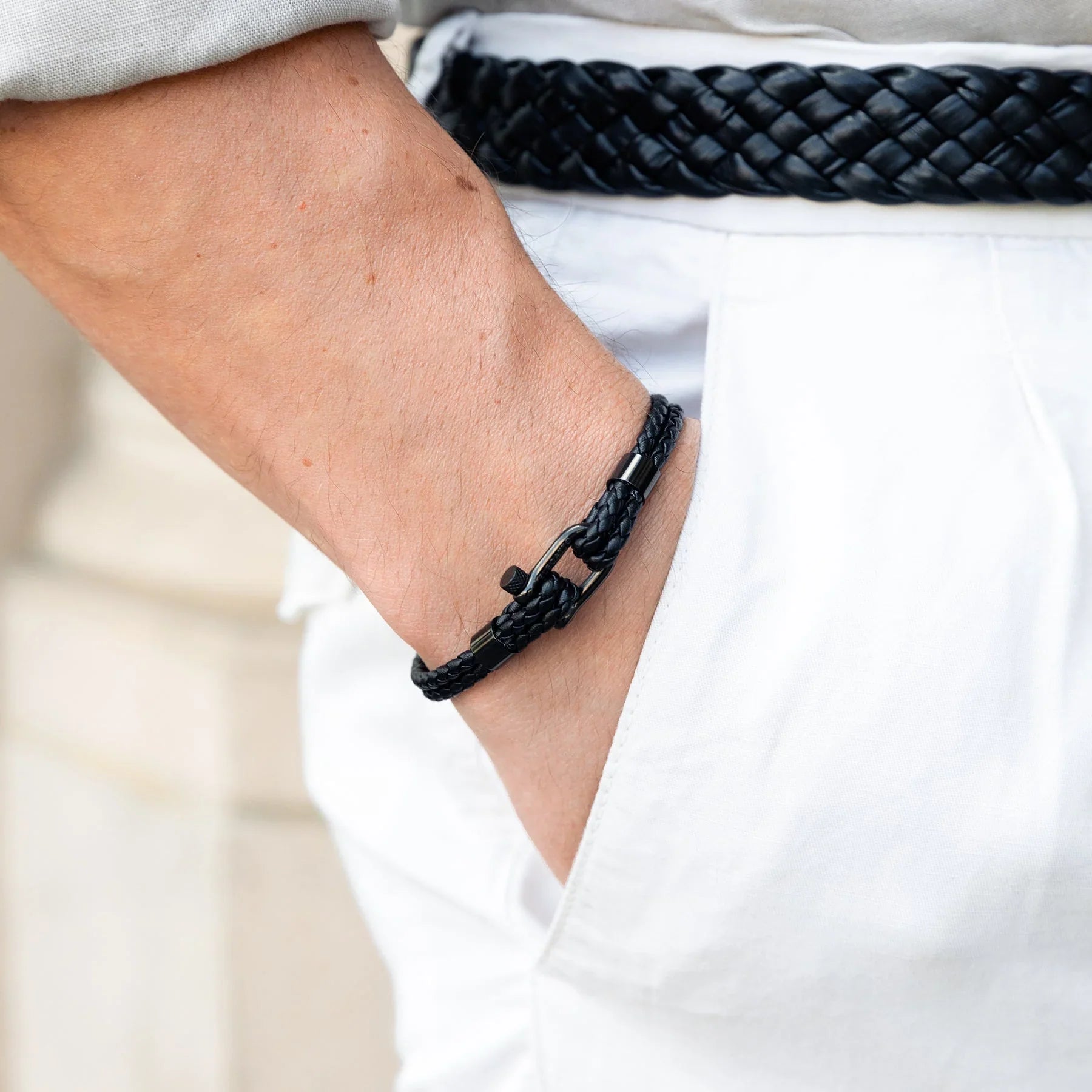 Helix All Black Minimalist Leather Bracelet Kaia