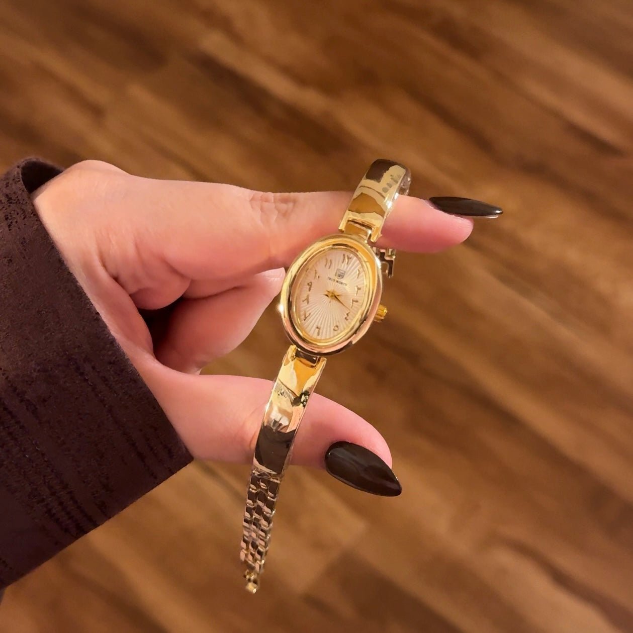 Lily Reloj