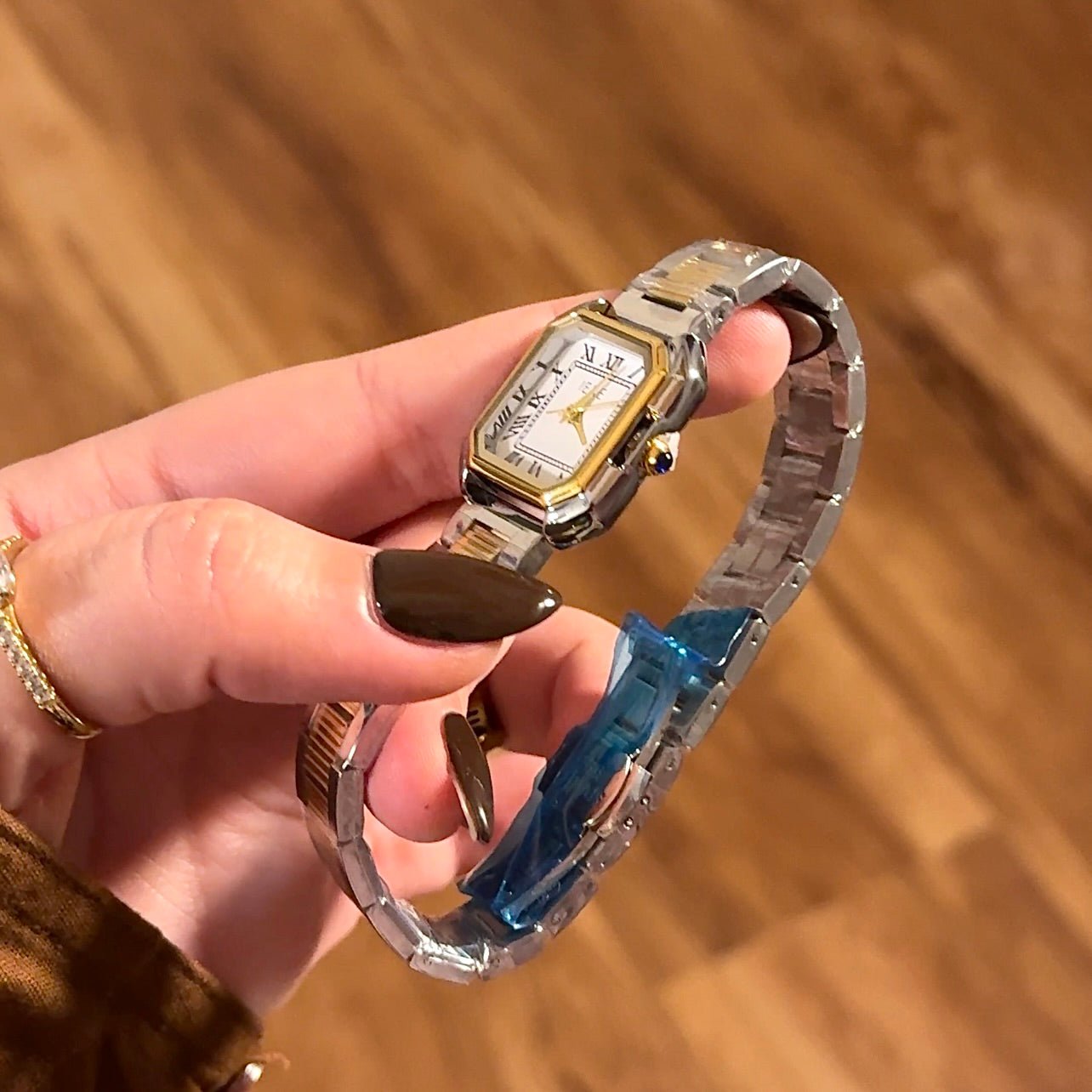 Rosivra Reloj