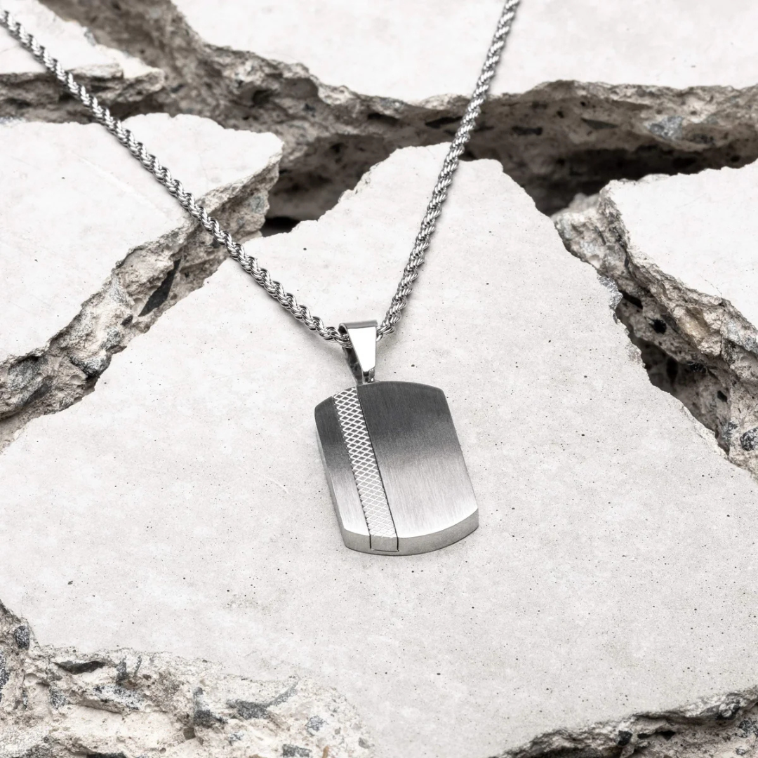 Tide Silver Minimalist Necklace Kaia
