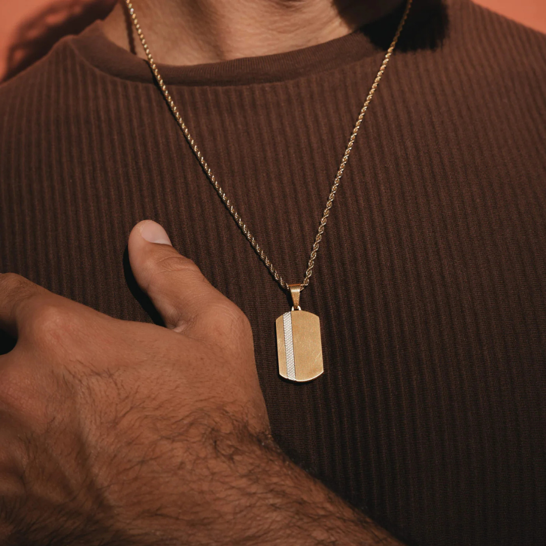 Tide Gold Minimalist Necklace Kaia