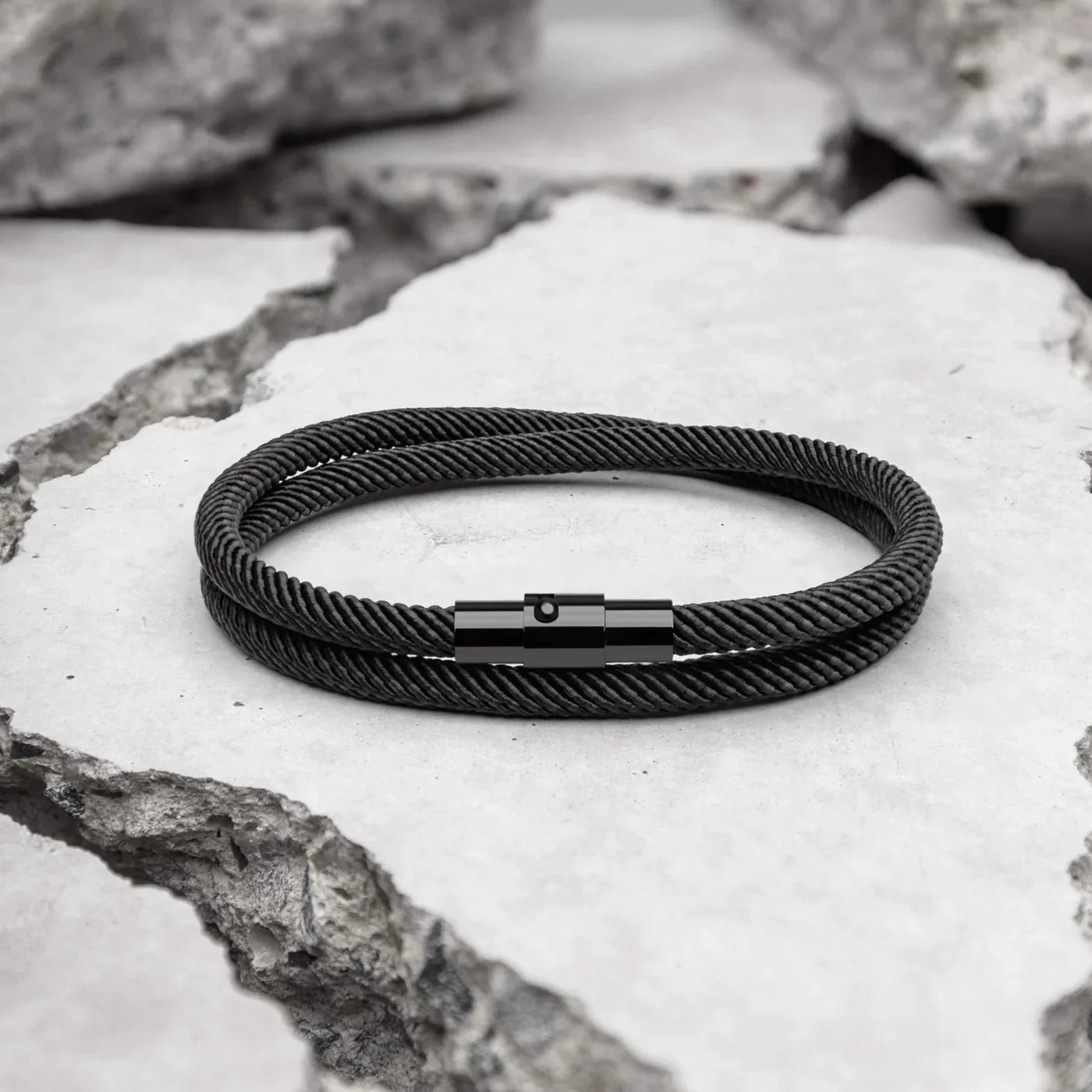 Wave Black Minimalist Rope Bracelet Kaia