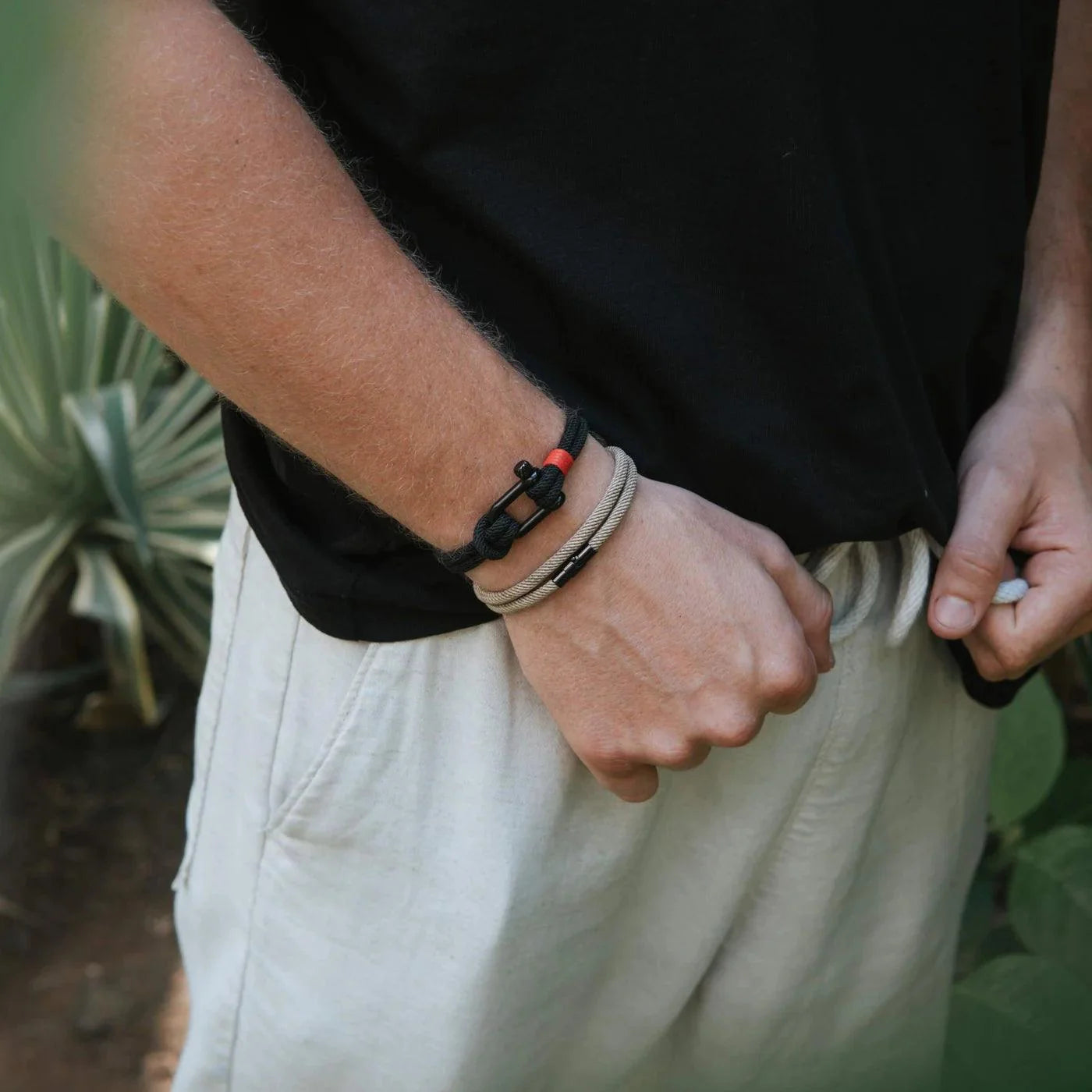 Strand Black Rope Bracelet Kaia