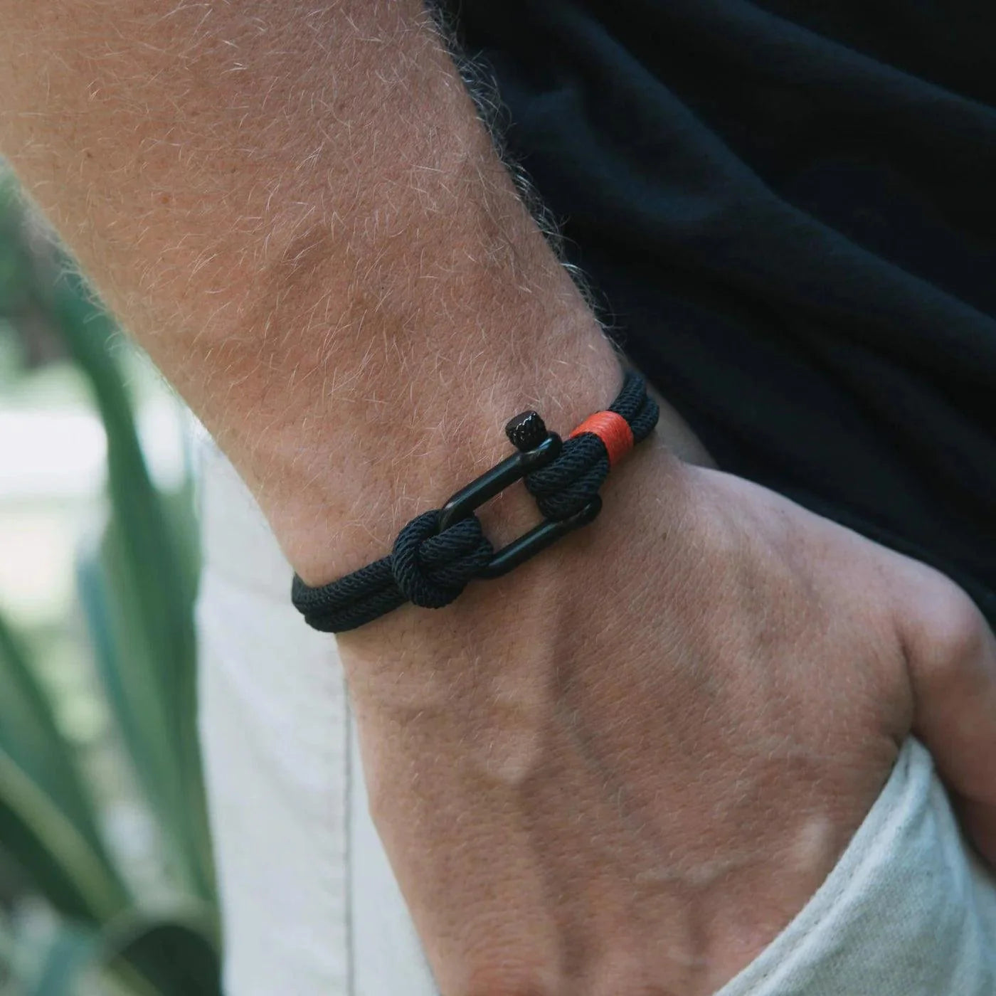 Strand Black Rope Bracelet Kaia