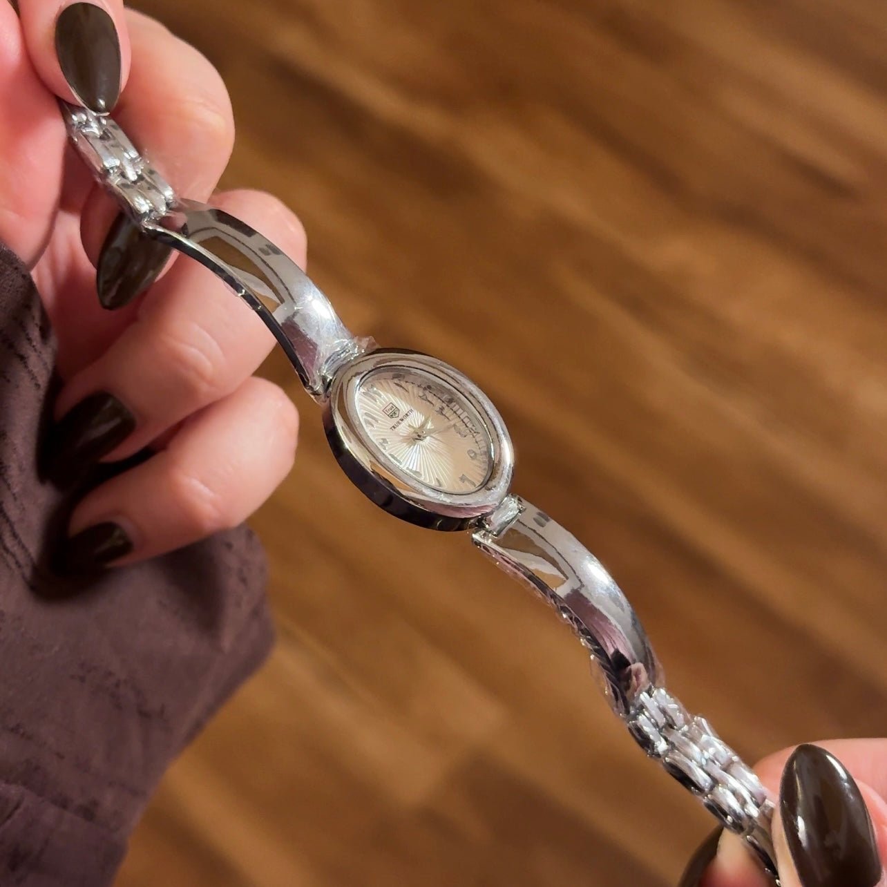 Ash Reloj