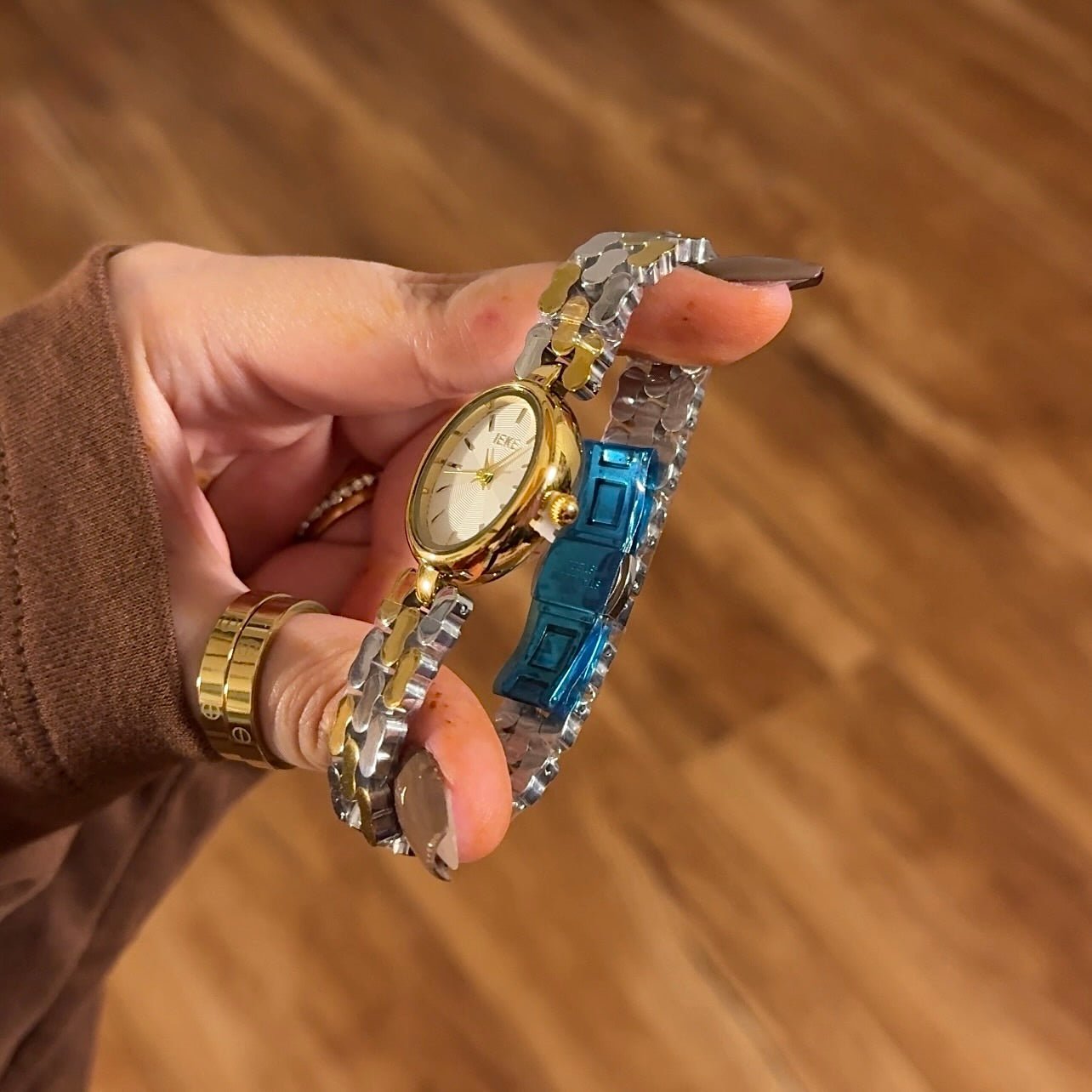 Evyelle Reloj