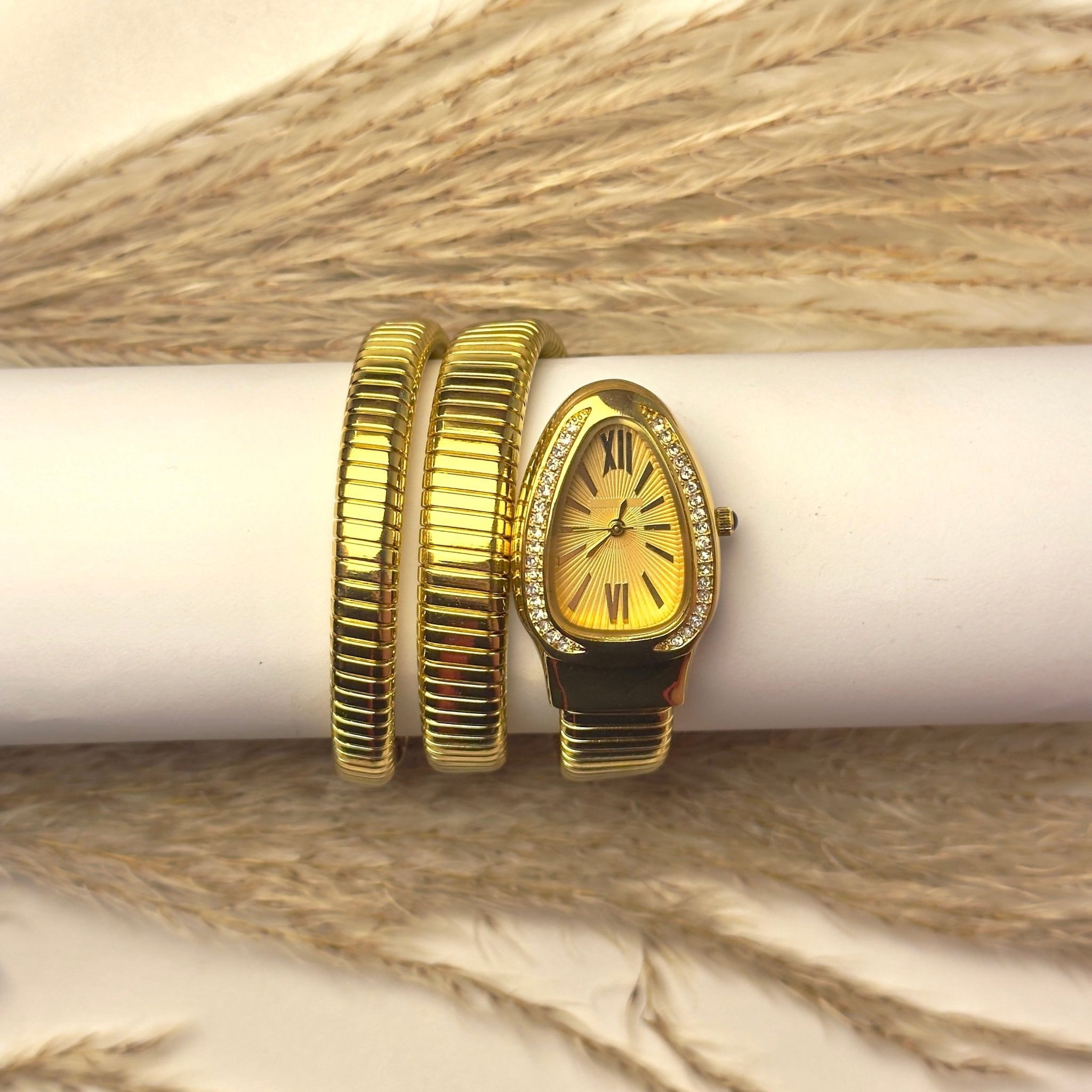 Serpenti Golden Dial Reloj