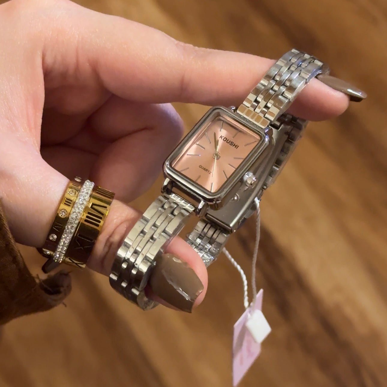 Velmora Blush Reloj