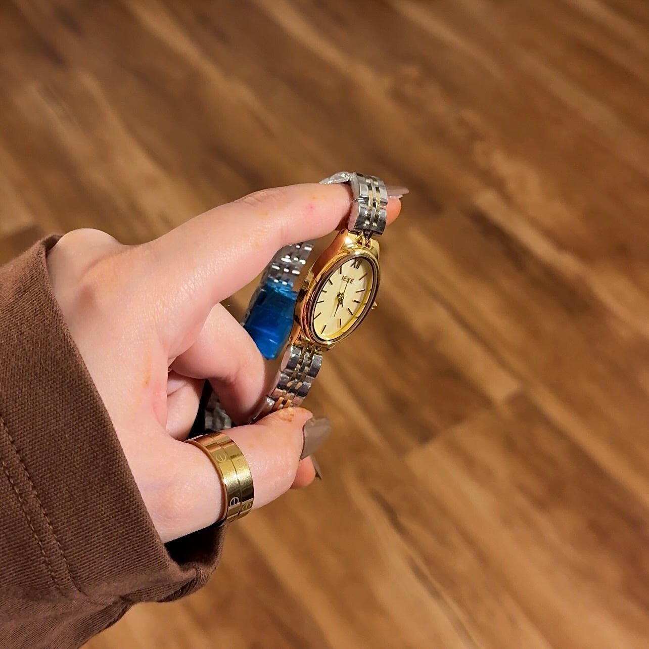 Venivelle Reloj